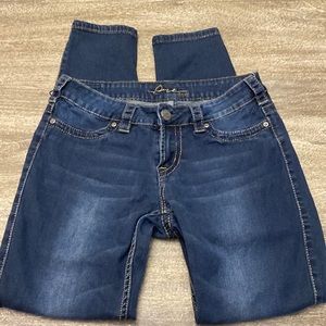 Super soft jeans fit like skinny Jeans